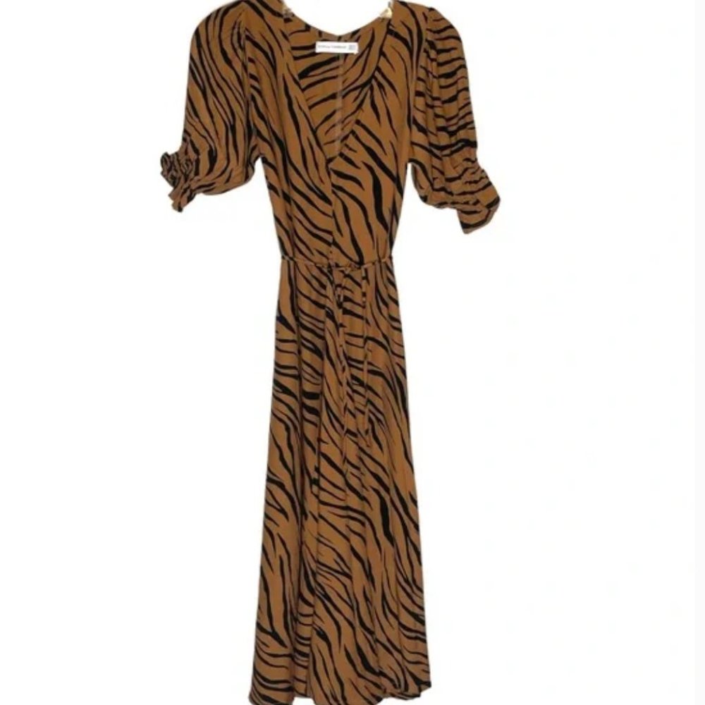 Faithfull The Brand Maggie Midi Dress Kenya Animal Print Small Tiger Stripe Wrap